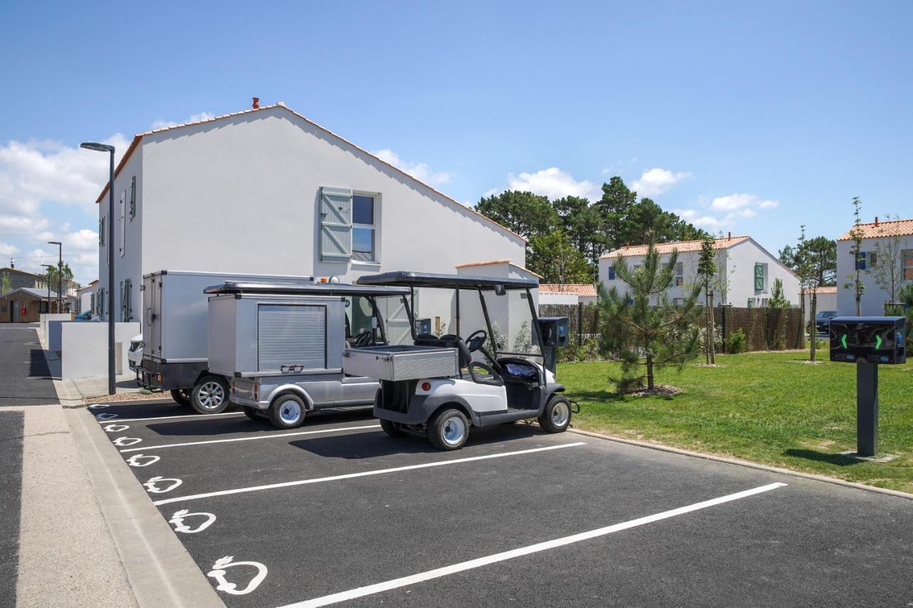 Aparthotel Pierre & Premium Les D'olonne 5*
